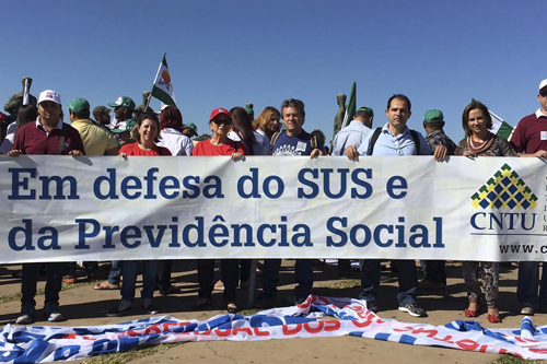 CNTU marcha em defesa do sus 3