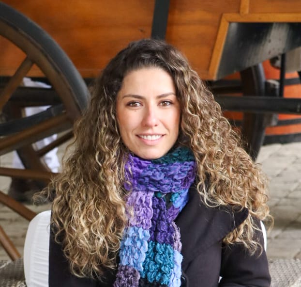 Engenheira Têxtil Yara Montans