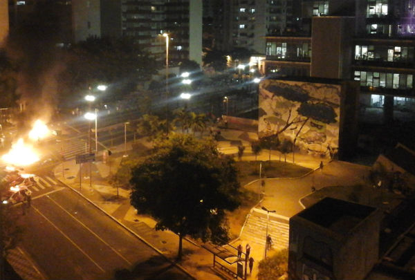 ato na camara de SP 29 de abril 1