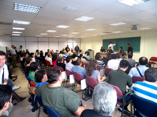 engenheiros e arquitetos reunidos 9 de juho