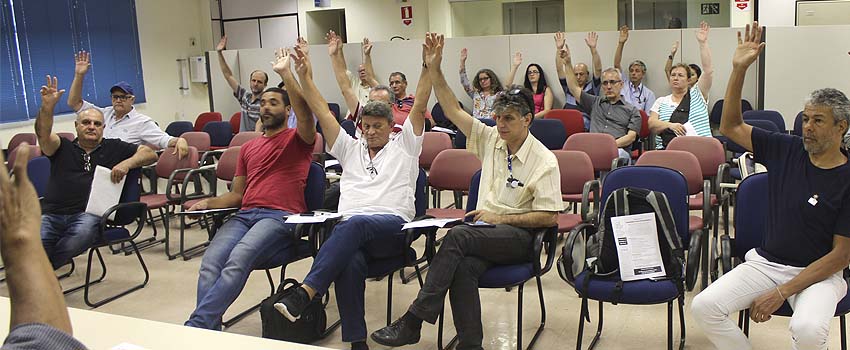 engenheiros prefSP aprovam greve