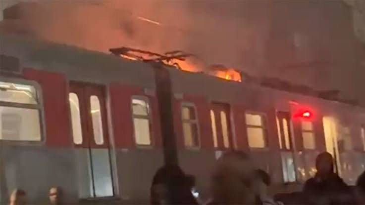 IncêndioLinha12 ImagemViaTrolebus