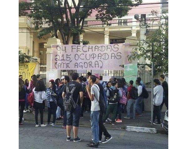 ocupacao escolas sp