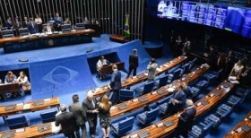 Engenharia e senadores se unem para preservar salário mínimo profissional