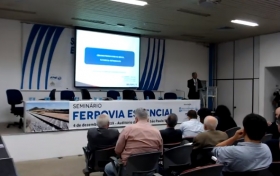 Confira como foi o seminário &quot;Ferrovia essencial&quot;
