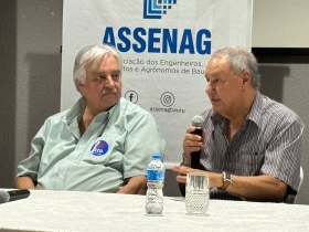 Antônio Izzo Filho encerra fórum com candidatos a prefeito de Bauru