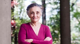 Ester Cerdeira Sabino: na cola do coronavírus