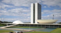 Desafios 2025: pauta dos trabalhadores, Legislativo e eleições
