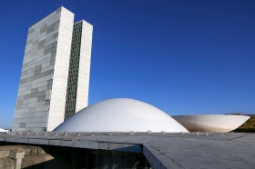 Defesa do piso dos engenheiros avança no Senado