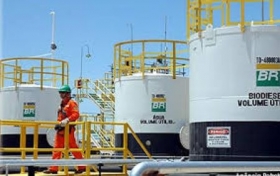 É urgente brecar o desmonte da Petrobras