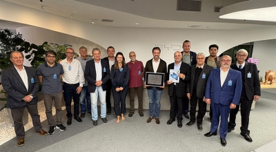Dirigentes do SEESP fazem visita à BYD em São Paulo