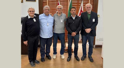 SEESP debate soluções para emaranhado de cabos em reunião com vice-prefeito de São Paulo