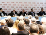 Debate sobre emaranhado de fios chega à Fiesp