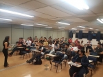 Marcellie Dessimoni fala a estudantes na UNG.