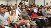 Recém-formados e estudantes participam de evento sobre Desenvolvimento Profissional