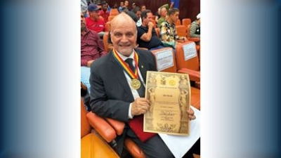 Homenagem da Academia William Shakespeare ao presidente do SEESP aconteceu na sexta-feira (5/12)